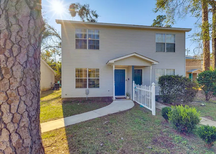 3 Mi To Fsu: Townhome W/ Patio In Tallahassee! Ferienhaus Tallahassee